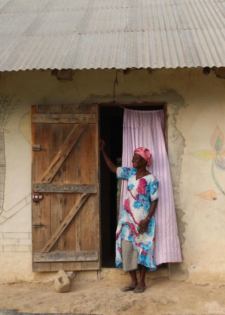 Pombo Kunda Sanyang Exterior foto